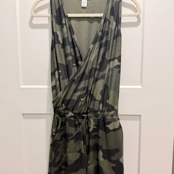 Old Navy Active Romper Bundle Blue Gray & Camo Breathe On Size Small - Picture 5 of 11